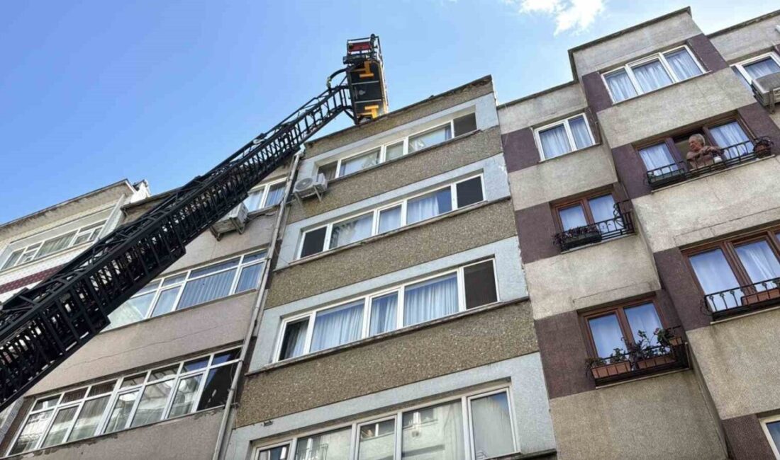 İstanbul Şişli’de, 4 katlı bir binanın alt katındaki restoranın bacasında