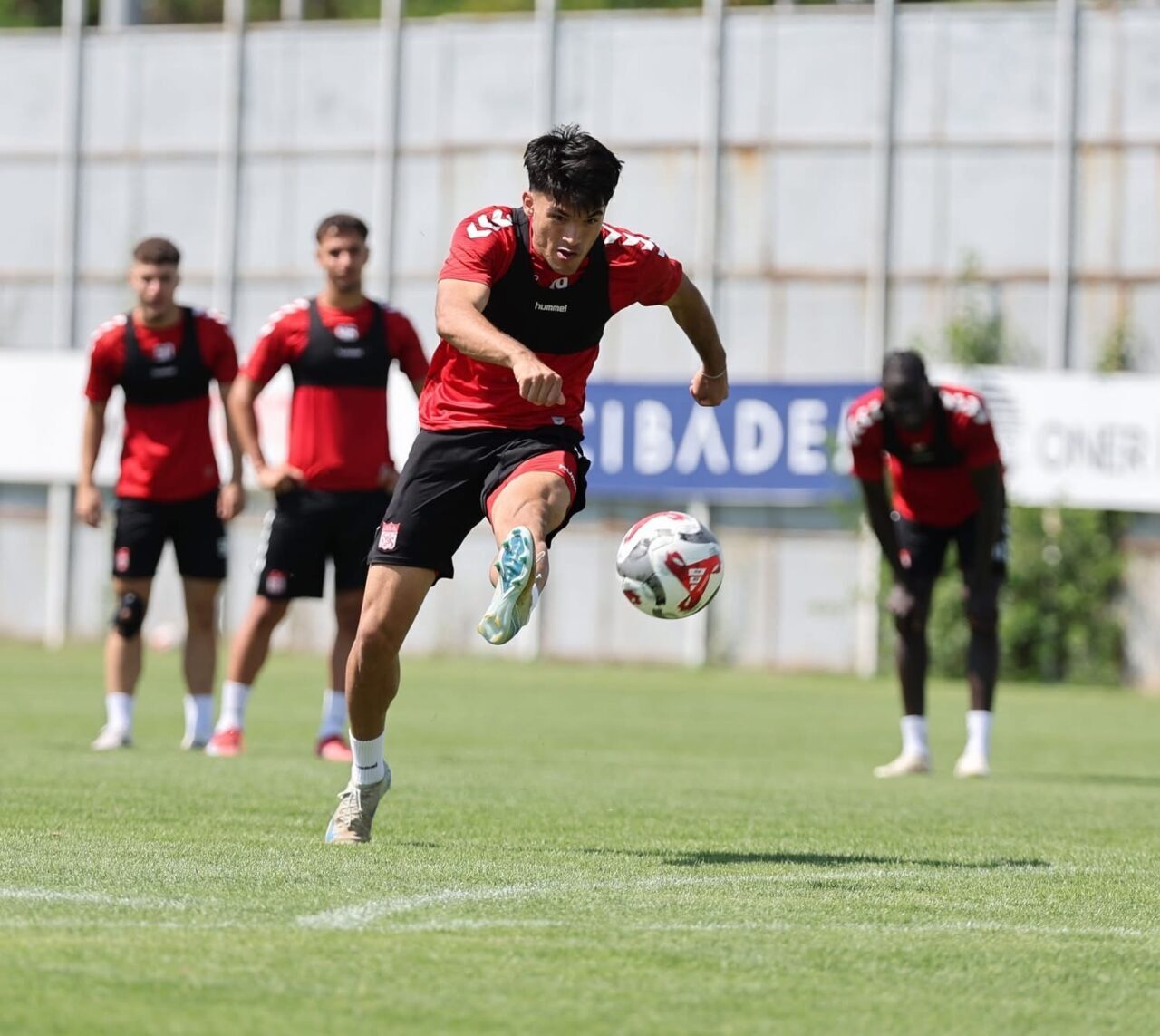 Trendyol 1. Lig’in 4. hafta maçında yarın deplasmanda Pendikspor ile