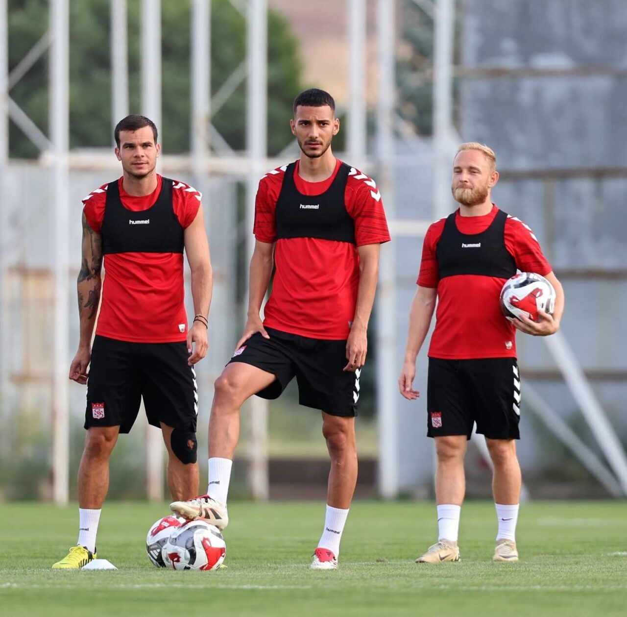 Trendyol 1. Lig 2025-2026 sezonunun ilk haftasında deplasmanda Erzurumspor FK