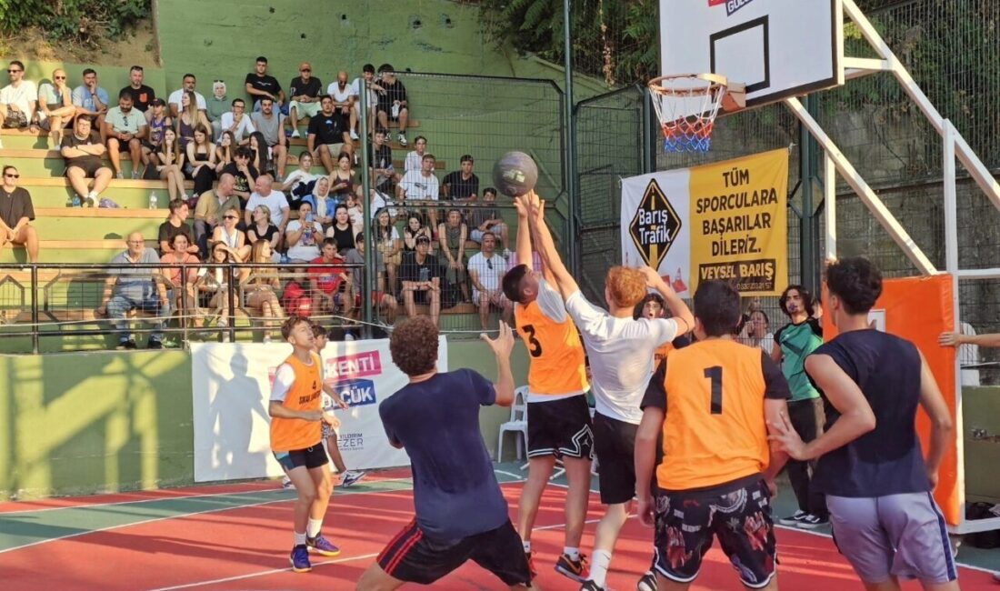Gölcük’te 138 takım, 690 sporcunun mücadele ettiği sokak basketbolu turnuvası,