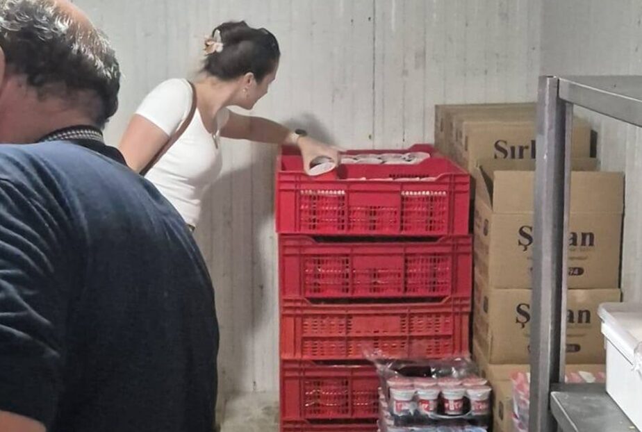 Aydın’ın Söke ilçesinde gıda güvenliğinin sağlanması amacıyla yürütülen denetimler devam