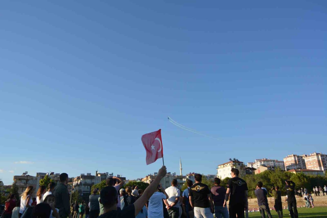 Manisa’nın Demirci ilçesinde SOLOTÜRK tarafından kurtuluş festivali öncesinde keşif ve