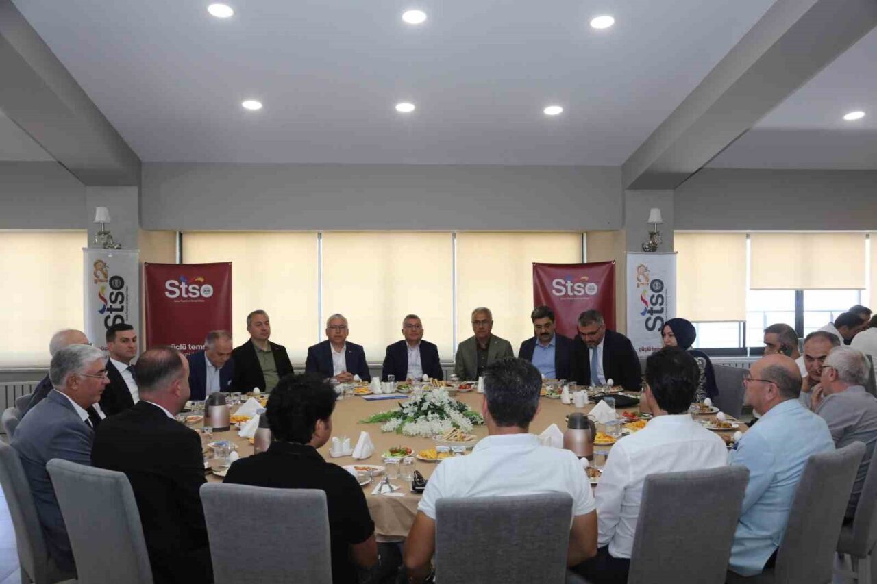 STSO Başkanı Zeki Özdemir ile TBMM AK Parti Grup Başkanı