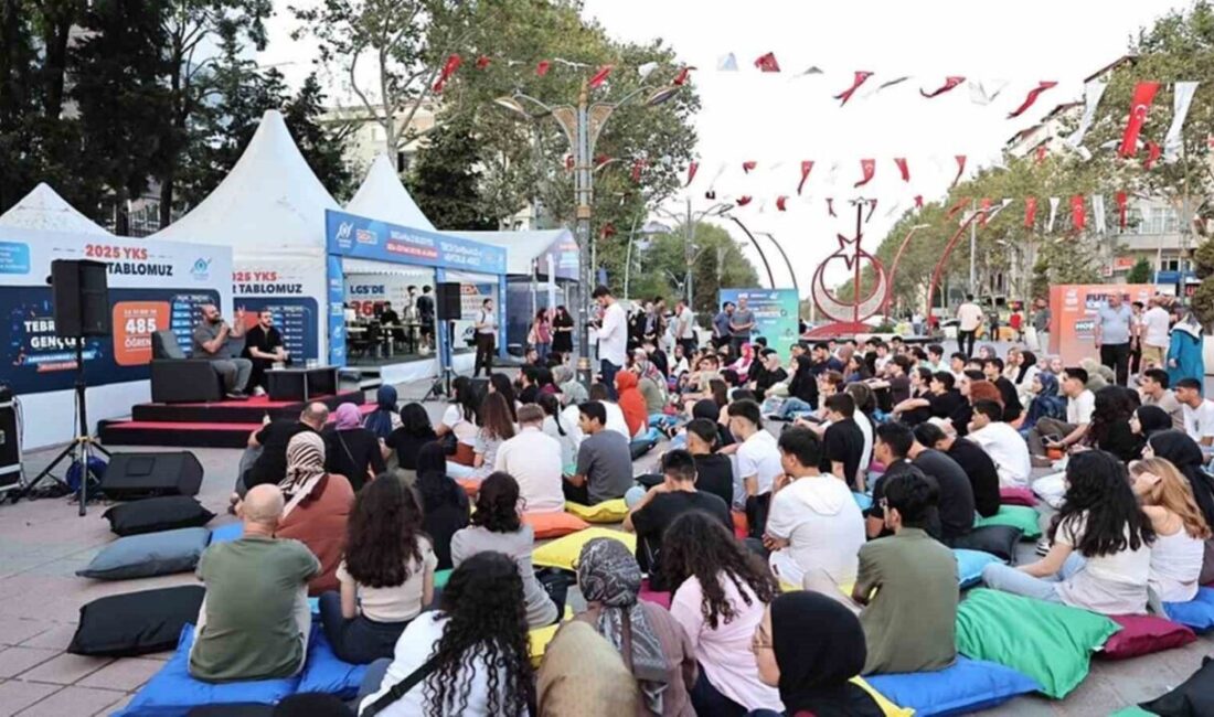 Sultangazi Belediyesi, gençlerin hayatlarının dönüm noktası olan tercih süreci, en