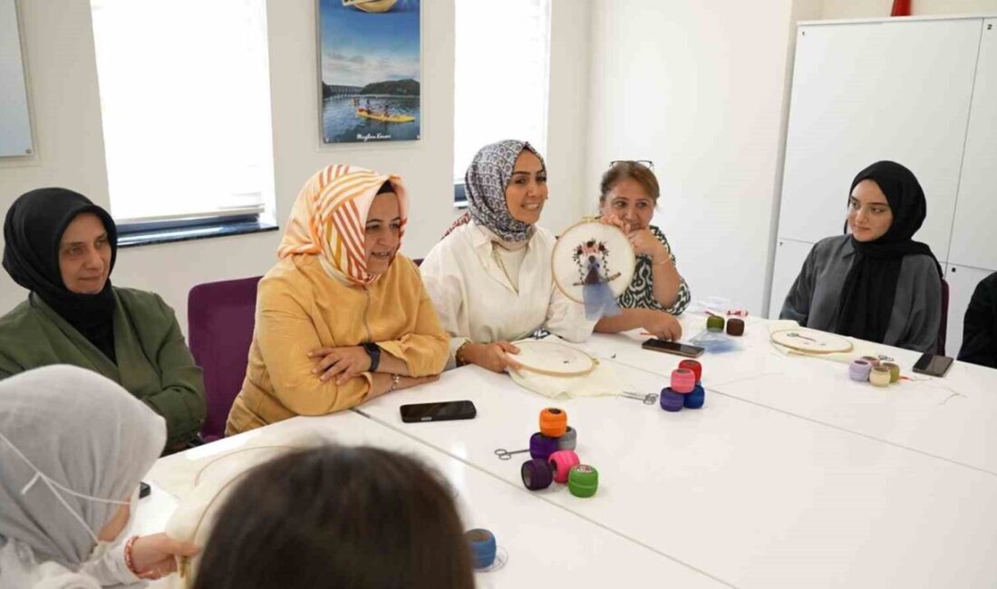 Gençleri ve kadınları öne çıkaran projeleriyle dikkat çeken Sultangazi Belediyesi,