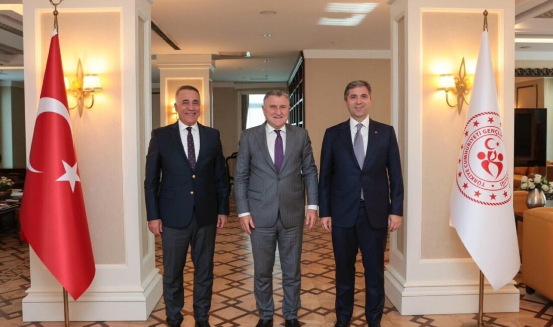 Sultangazi Belediye Başkanı Abdurrahman Dursun, AK Parti Genel Başkan Yardımcısı