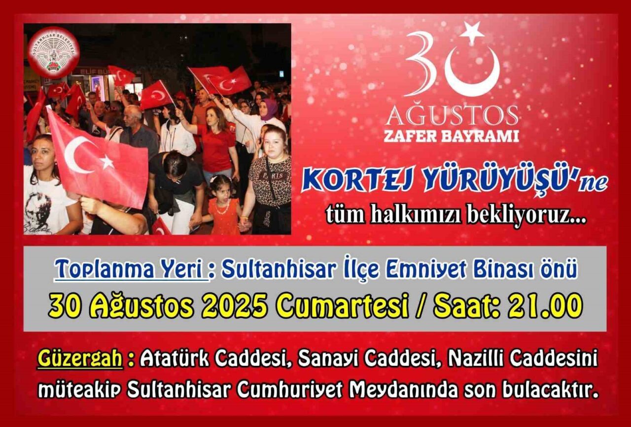 Aydın’ın Sultanhisar ilçesinde 30 Ağustos Zafer Bayramı dolayısıyla kortej düzenlenirken,