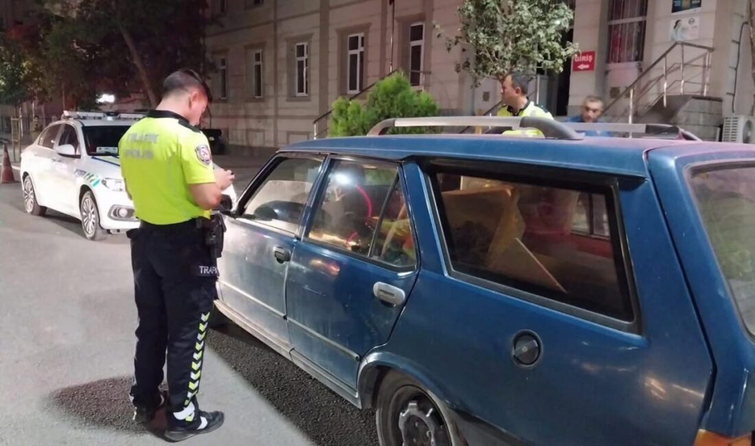 Çorum’un Sungurlu ilçesinde İlçe Emniyet Müdürlüğü trafik ekipleri tarafından gerçekleştirilen