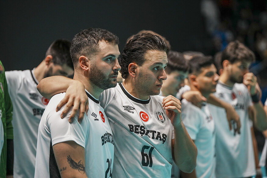 Hentbol Erkekler Süper Kupa final müsabakasında Beşiktaş ile Nilüfer Belediyespor