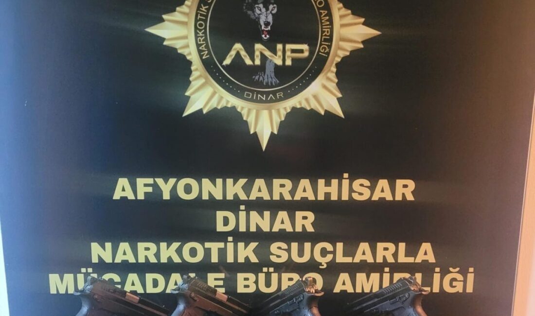 Afyonkarahisar İl Emniyet Müdürlüğü tarafından yapılan operasyonda şüpheli bir araçta