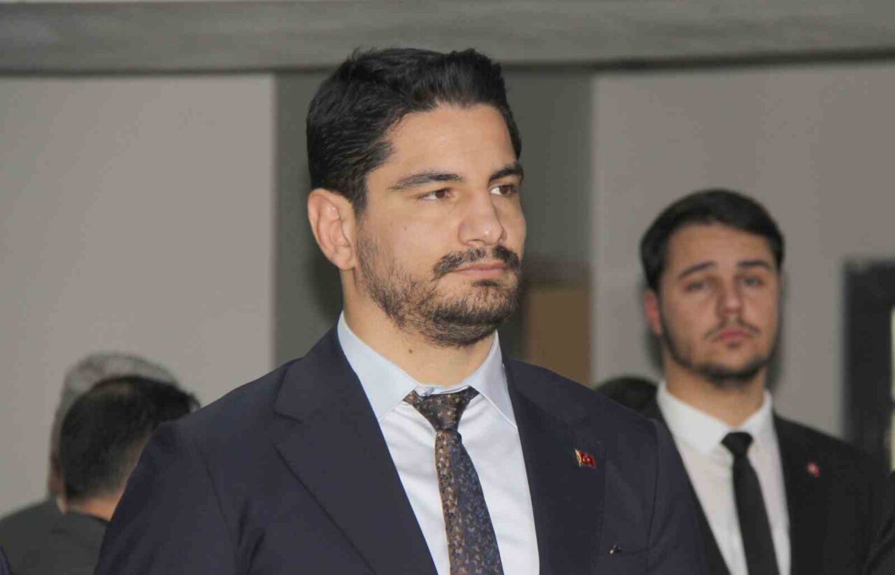 SİVAS (İHA) – Türkiye Güreş Federasyonu Başkanı Taha Akgül’ün dedesi