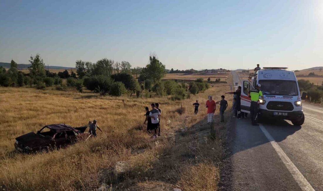 Karabük’ün Eflani ilçesinde kontrolden çıkan otomobilin takla atıp tarlaya uçması