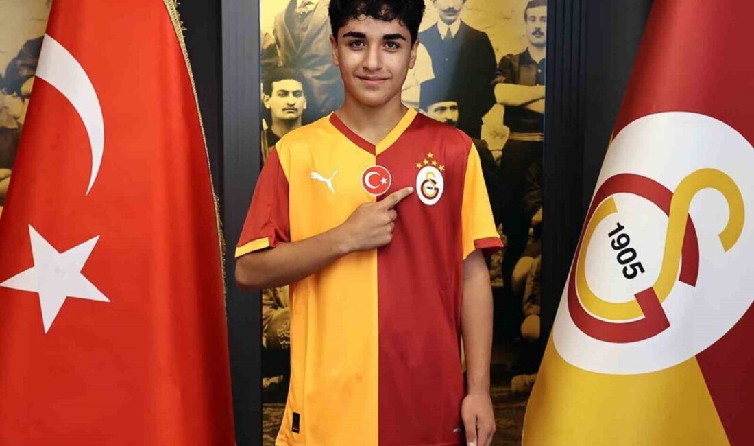 Alt yaş kategorilerinde elde ettiği Türkiye Şampiyonluklarıyla adını duyuran Talas