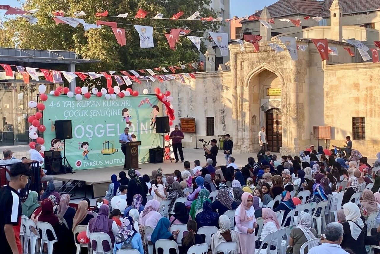 Mersin’in Tarsus ilçesinde Yaz Kur’an Kurslarında bu yıl 10 bin