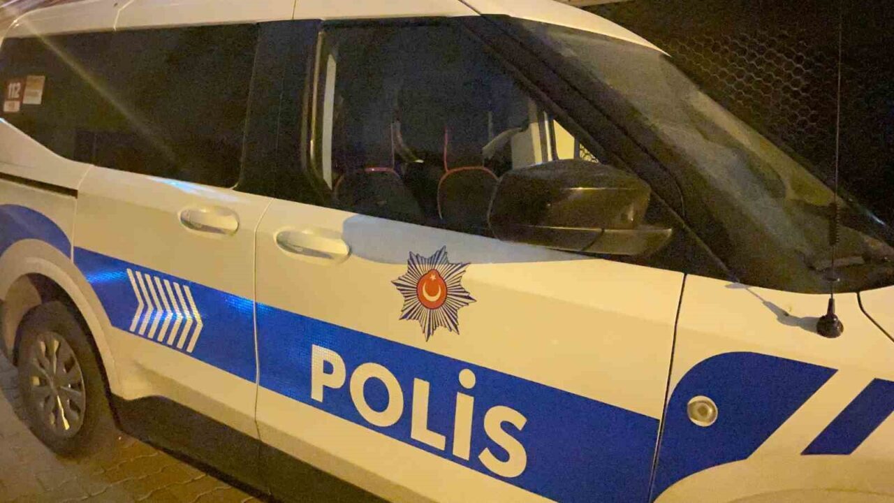 Aydın’ın Efeler ilçesinde bir şahıs tartıştığı kadını bıçakla yaralayıp olay