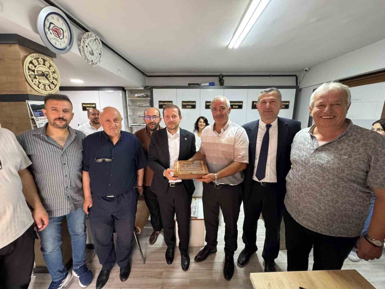 Türkiye Yüzyılı Buluşmaları kapsamında AK Parti Bursa Milletvekili Ahmet Kılıç,