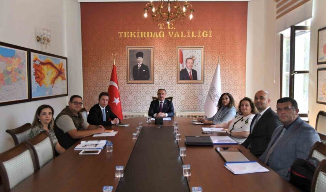 Tekirdağ’da düzenlenen toplantıda, sokak hayvanlarının mevcut durumu ve çözüm yolları