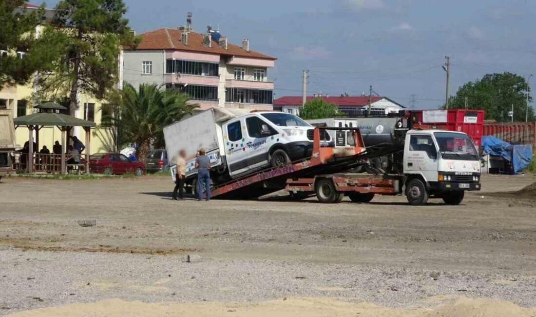 Samsun’un Tekkeköy Belediyesi’nde işten çıkartılan yaklaşık 200 işçinin işe dönüş