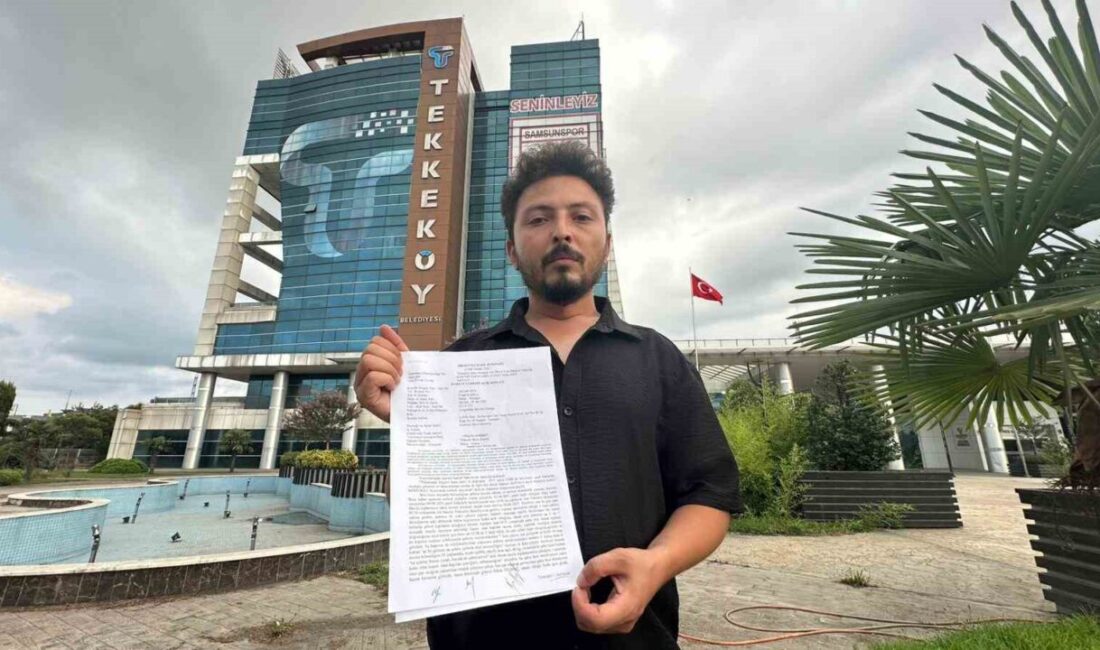 Samsun’un Tekkeköy ilçesinde Belediye Meclis toplantısını takip eden muhabir Ünsal