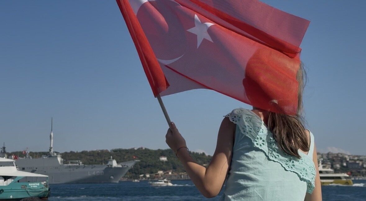 TCG Anadolu ve Savarona yatının da aralarında bulunduğu 9 geminin