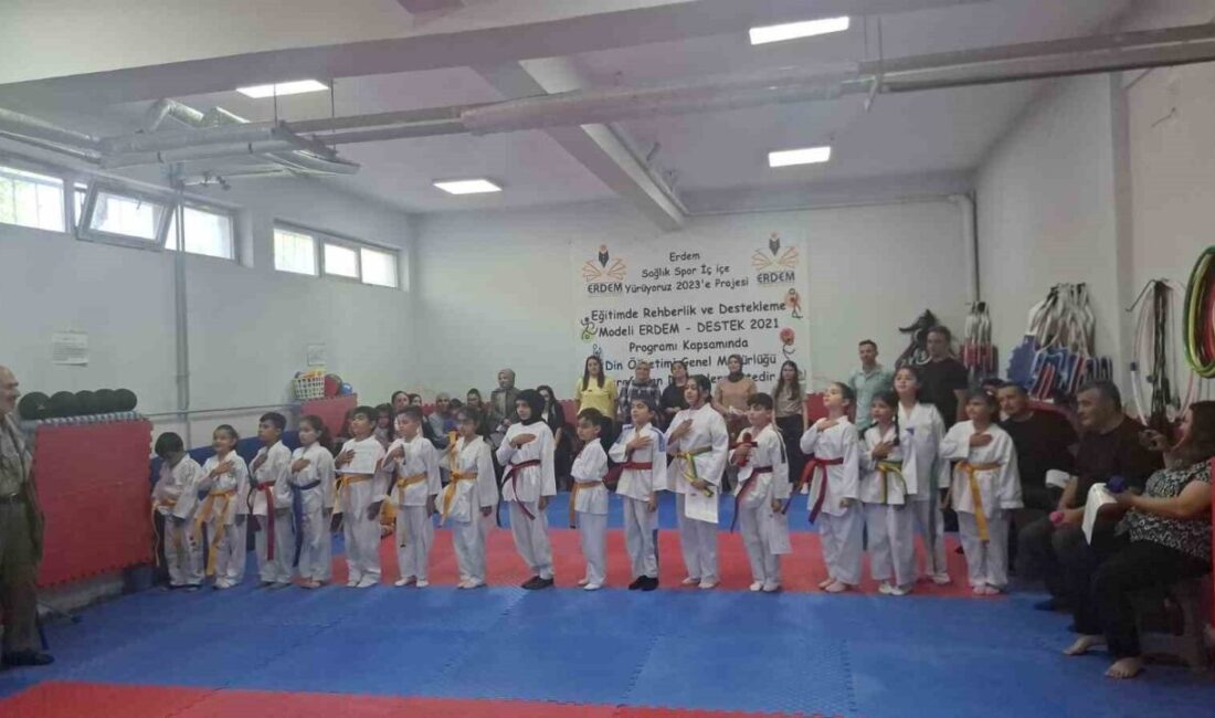 Posof Gençlik ve Spor ilçe müdürlüğüne bağlı olarak eğitim gören