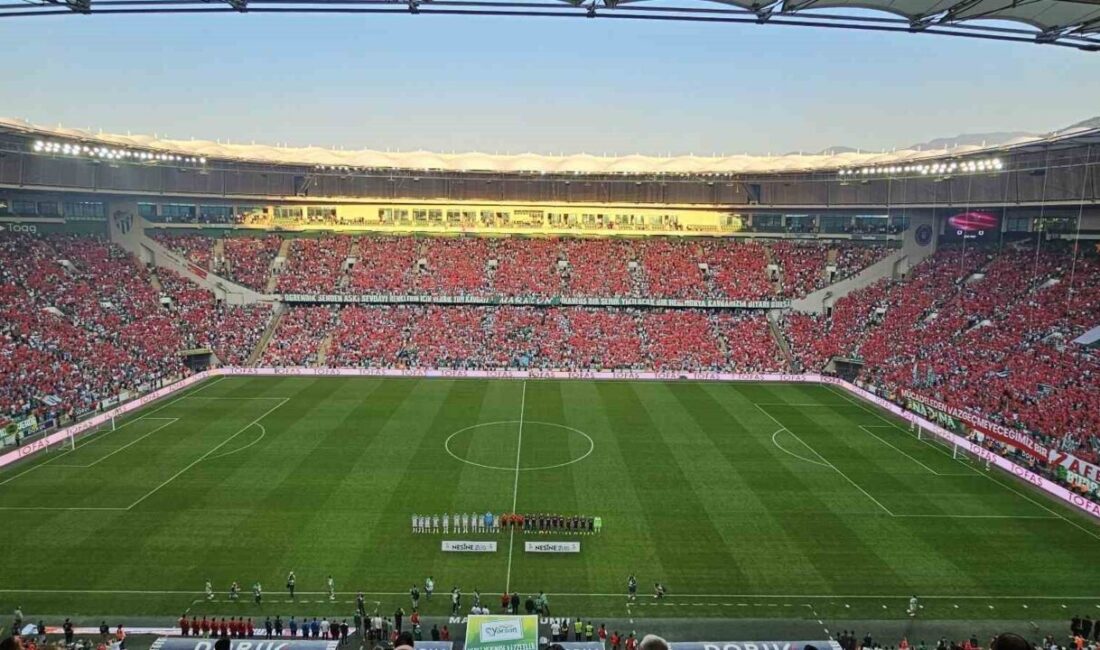 TFF 2. Lig Kırmızı Grup’un ikinci haftasında Bursaspor, sahasında karşılaştığı