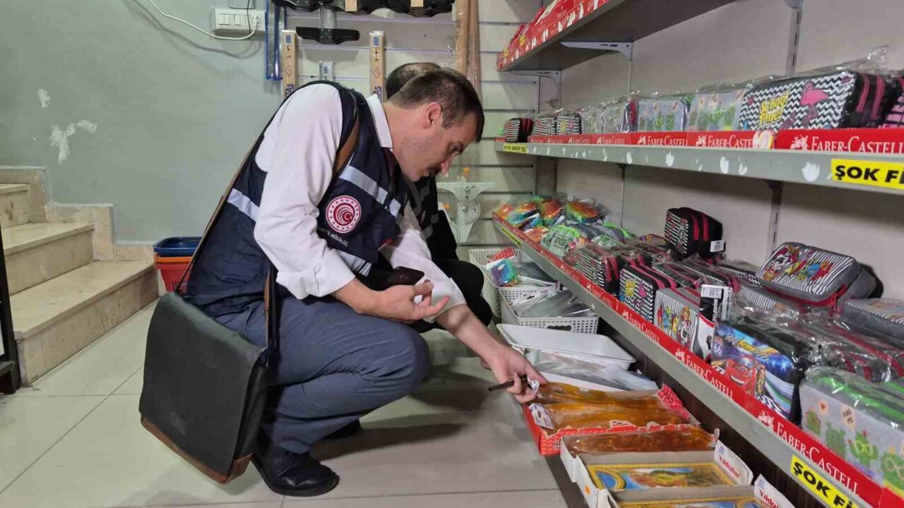 Ticaret Bakanlığı’na bağlı İstanbul Ticaret İl Müdürlüğü ekipleri, yeni eğitim