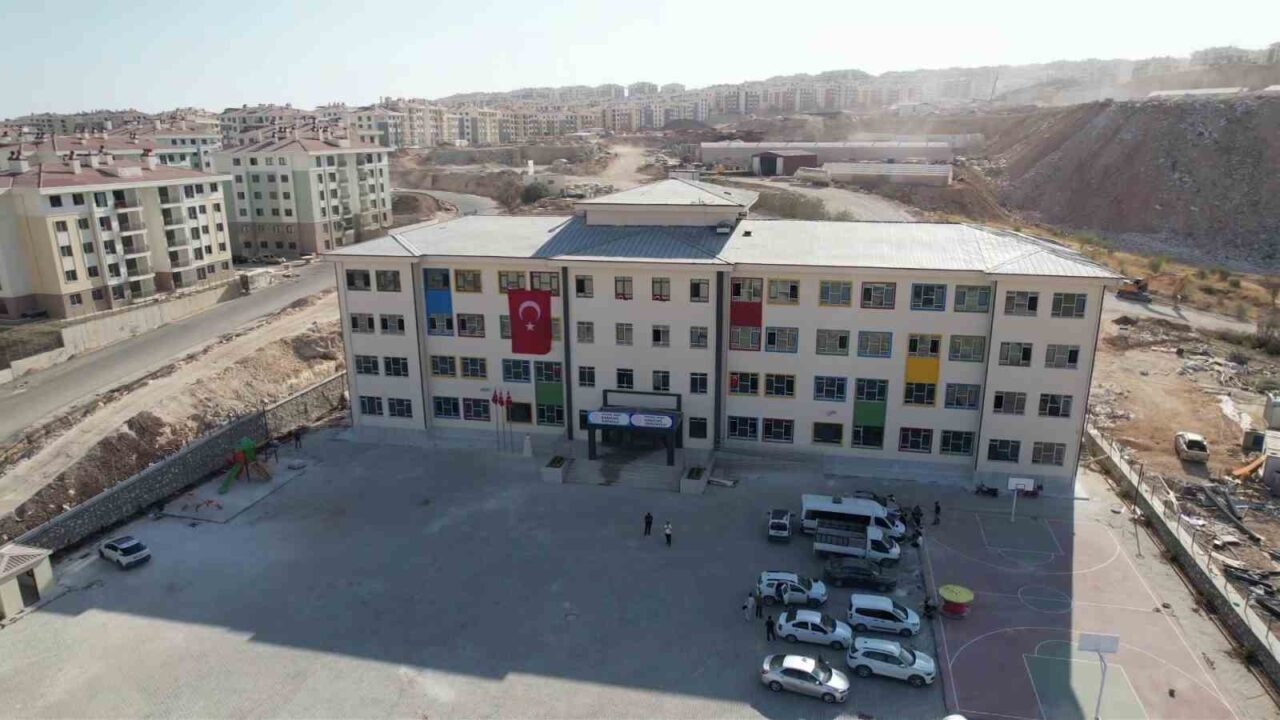 6 Şubat depremlerinde en fazla hasarı gören kentlerden birisi olan