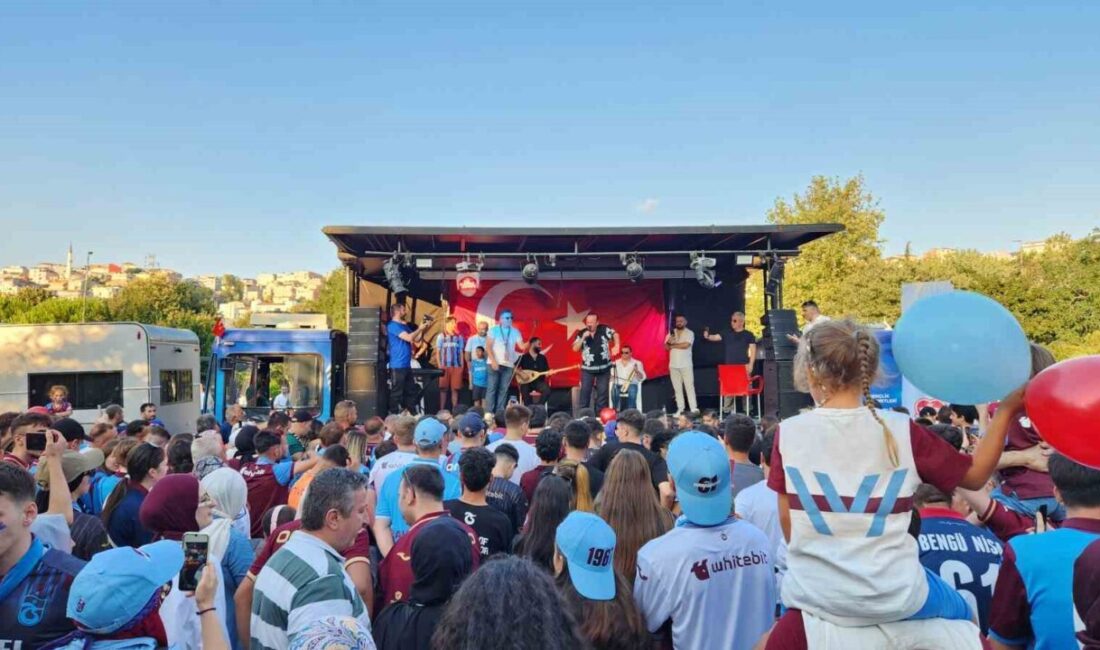 Trabzonspor Kulübü ve Gurbetçi Gençler tarafından İstanbul’da düzenlenen etkinlikle, bordo-mavili