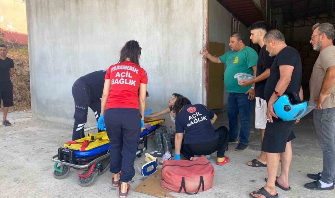 Antalya’nın Serik ilçesinde traktör ile motosikletin çarpışması sonucu motosiklet sürücüsü