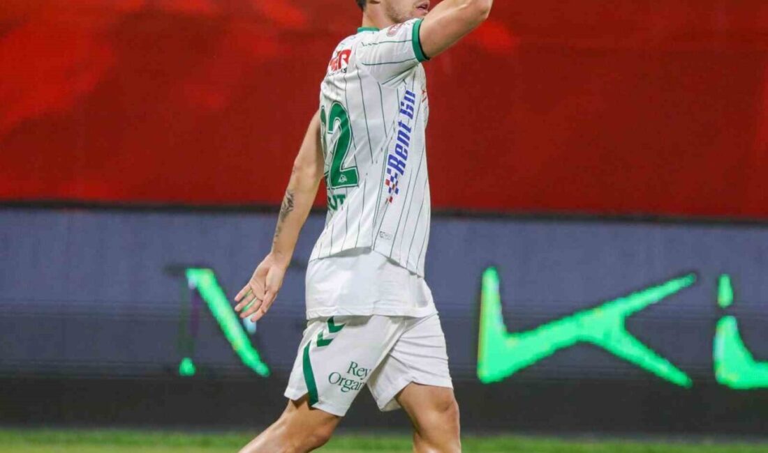 Trendyol Süper Lig’in ilk haftasında Eyüpspor, Pendik Stadyumu’nda karşılaştığı Konyaspor’a