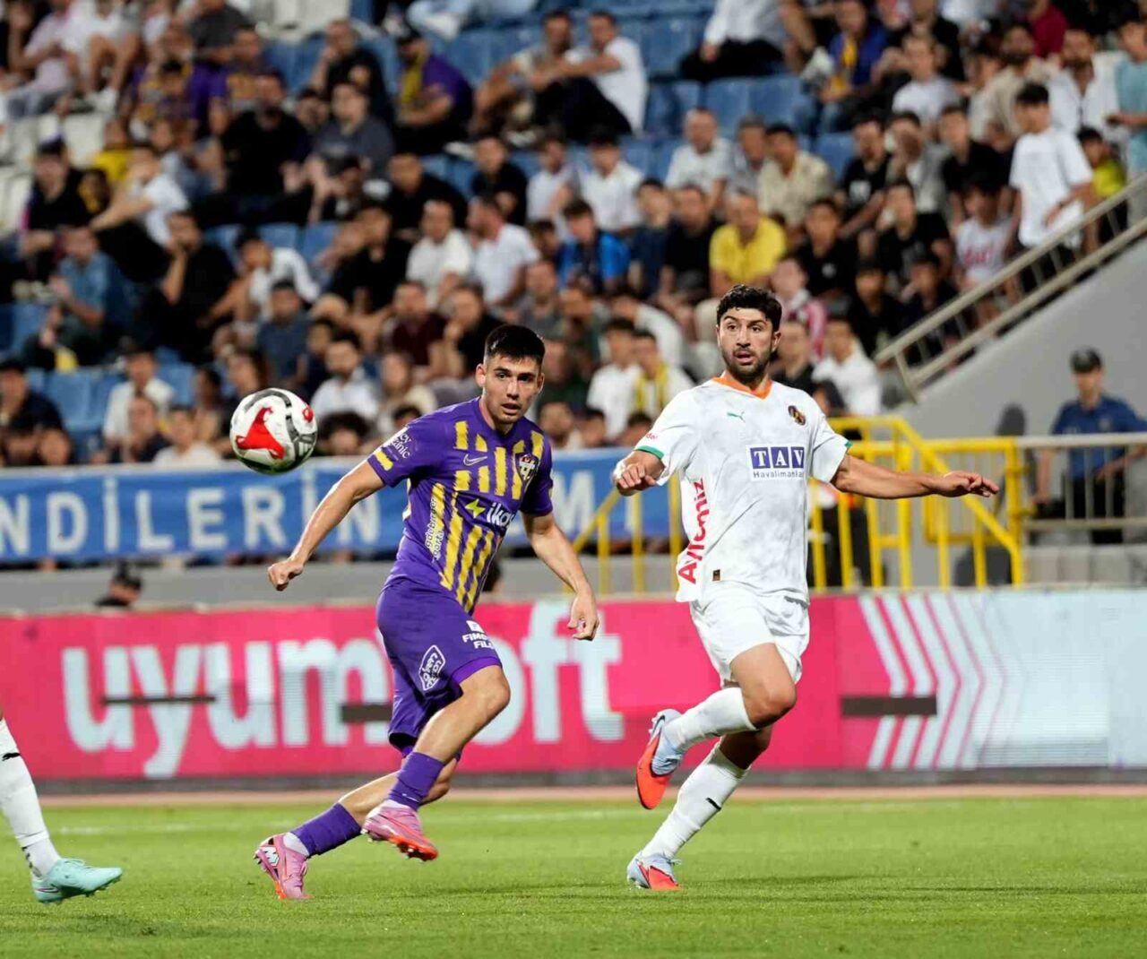 Trendyol Süper Lig’in 3. haftasında Eyüpspor, konuk ettiği Corendon Alanyaspor’u