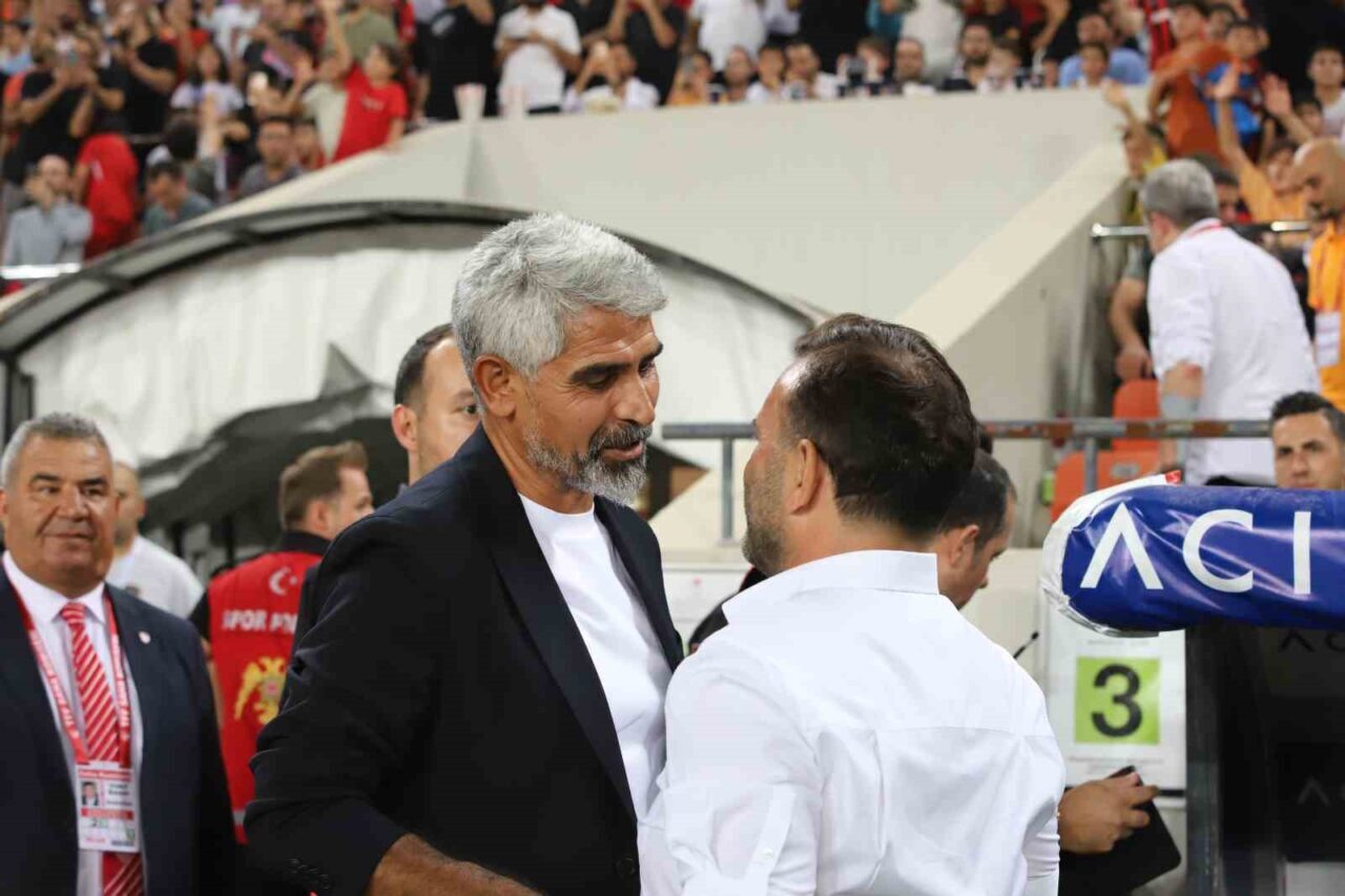 Trendyol Süper Lig’in ilk haftasının açılış maçında Gaziantep FK, sahasında
