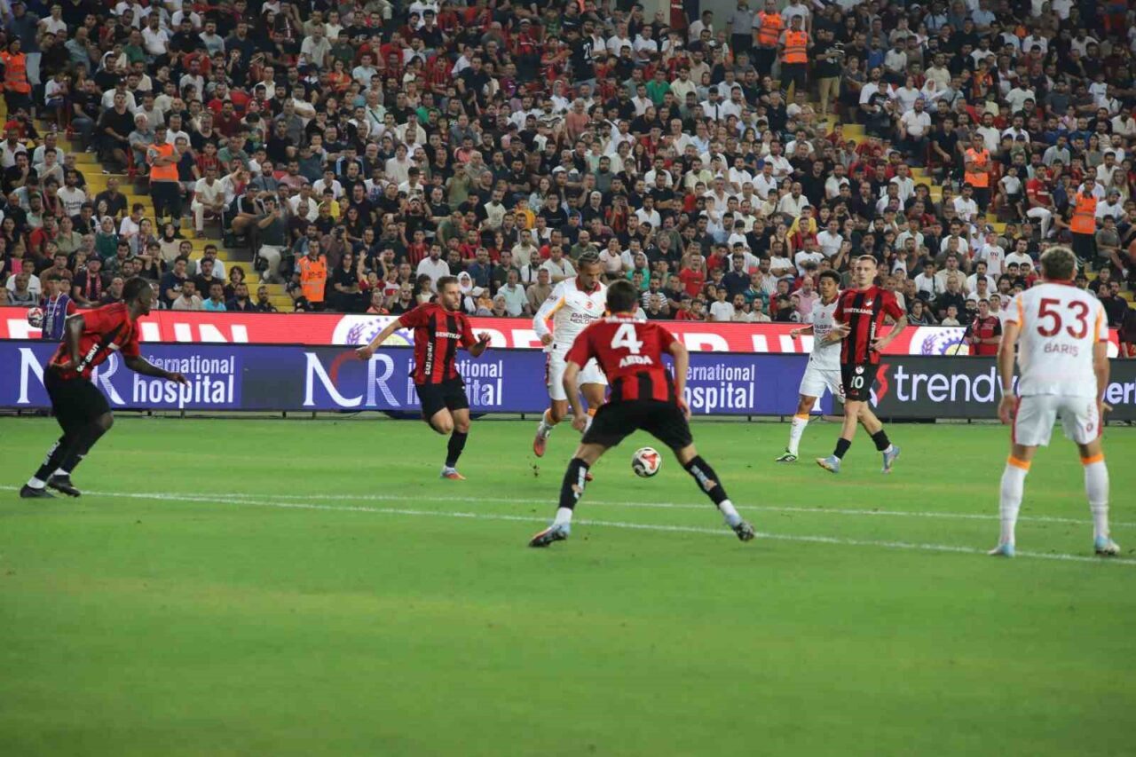 Galatasaray, Trendyol Süper Lig 2025-2026 sezonu açılış maçında konuk olduğu