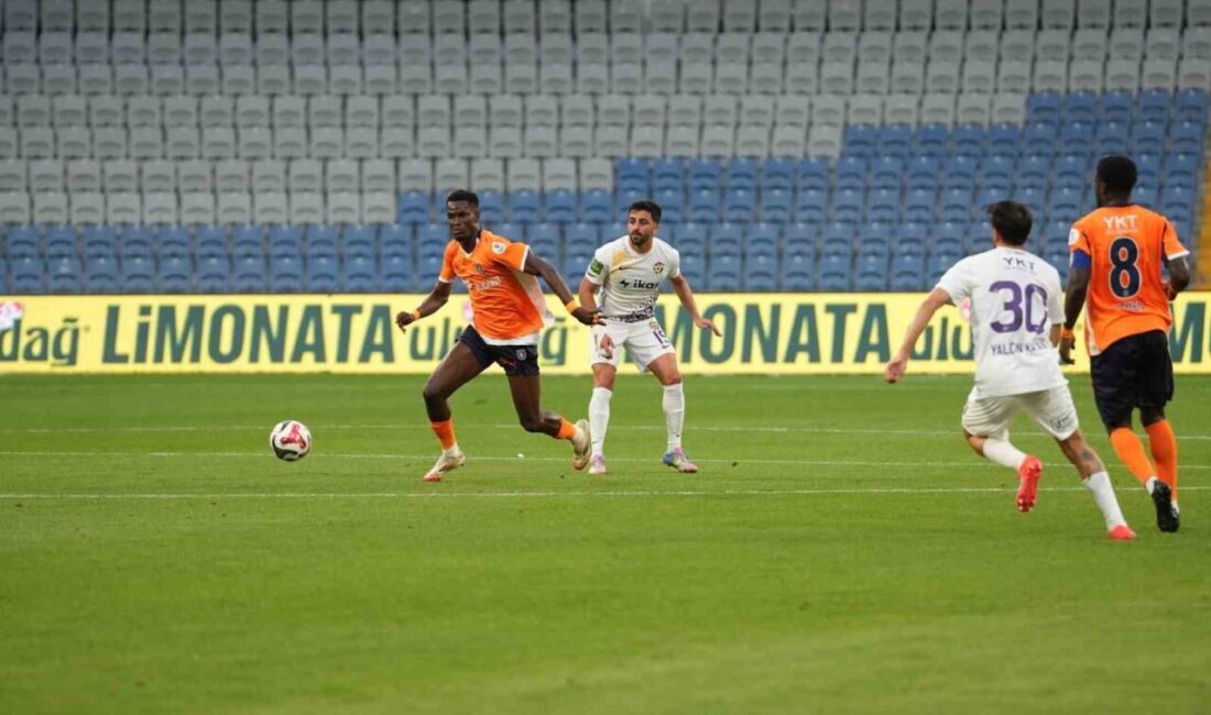 Trendyol Süper Lig’in 4. haftasında RAMS Başakşehir, sahasında Eyüpspor ile