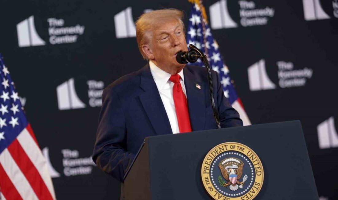 ABD Başkanı Donald Trump, Rusya Devlet Başkanı Vladimir Putin’in cuma