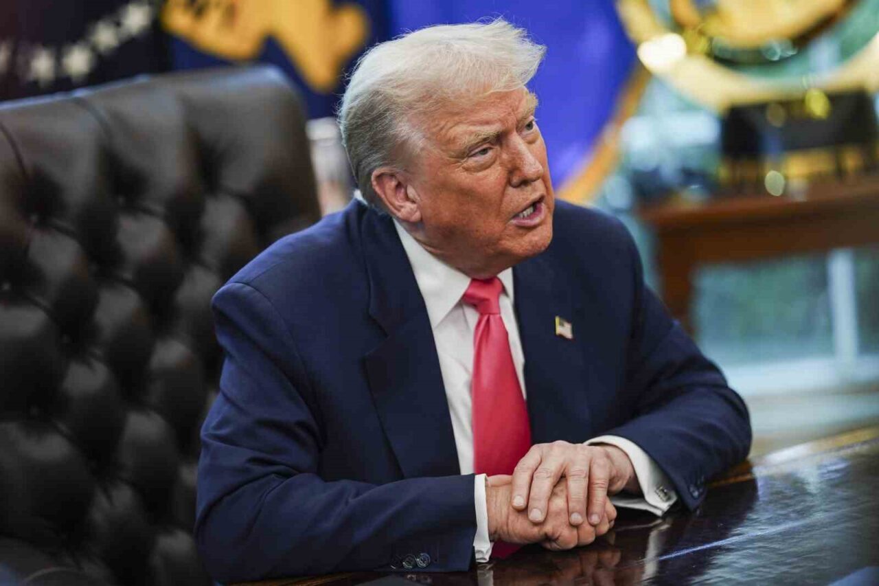 ABD Başkanı Donald Trump, Ukrayna Devlet Başkanı Vladimir Zelenskiy ile