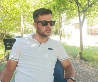 Tartışmanın büyümesiyle silahı bulunan şahıs, arkadaşını vurarak öldürdü. Olayın ardından