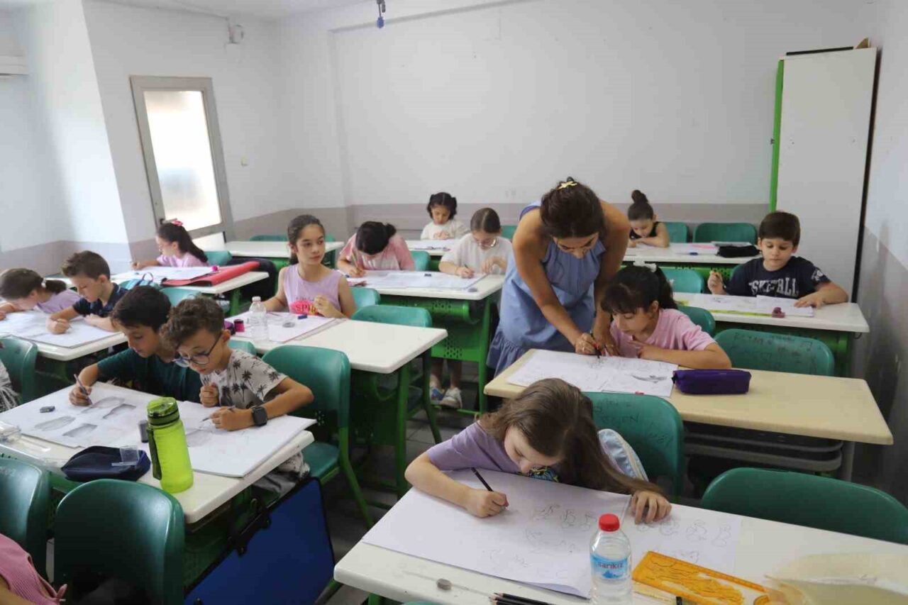 Turgutlu Belediyesi tarafından düzenlenen Kış Spor Okulları ve Kültür Kursları