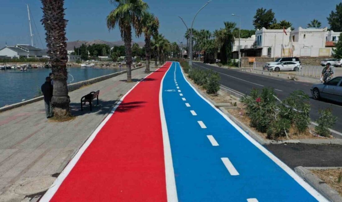 Turgutreis’te yenilenen bisiklet ve koşu yolu vatandaşların kullanımına açıldı. Altyapı