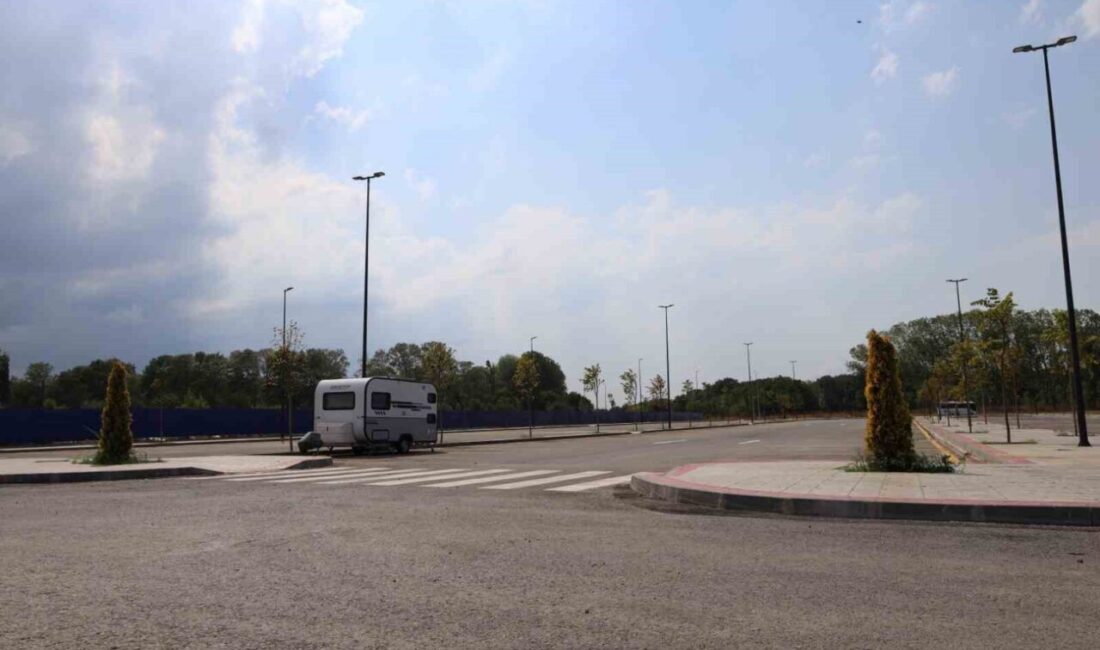 Kartepe ilçesi Dumlupınar Mahallesi Gülümser Sokak’ta 11,5 dönüm arazi üzerine