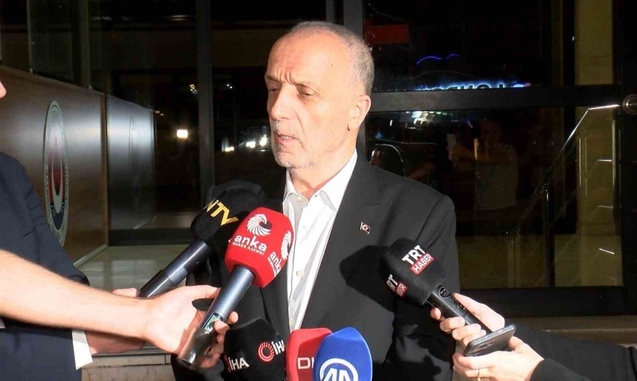 Türkiye İşçi Sendikaları Konfederasyonu (TÜRK-İŞ) Genel Başkanı Ergün Atalay, “Hükümetin