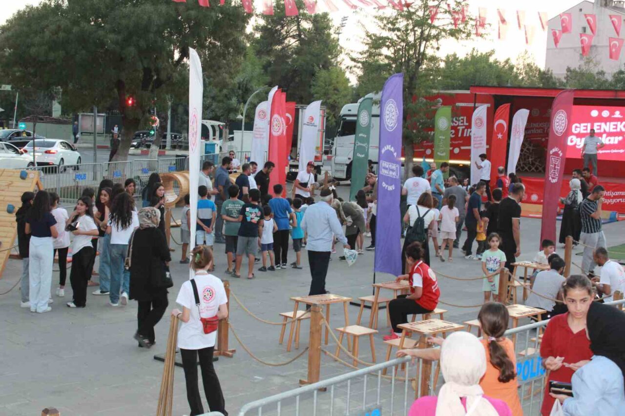 Türkiye Geleneksel Spor Dalları Federasyonu tarafından hayata geçirilen “Geleneksel Oyun