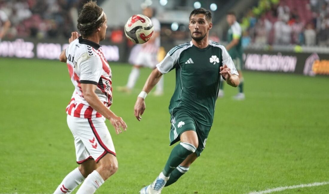 UEFA Avrupa Ligi Play-Off Turu rövanş maçında Samsunspor, sahasında Yunanistan