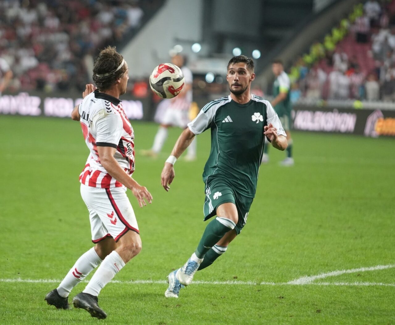 UEFA Avrupa Ligi Play-Off Turu rövanş maçında Samsunspor, sahasında Yunanistan