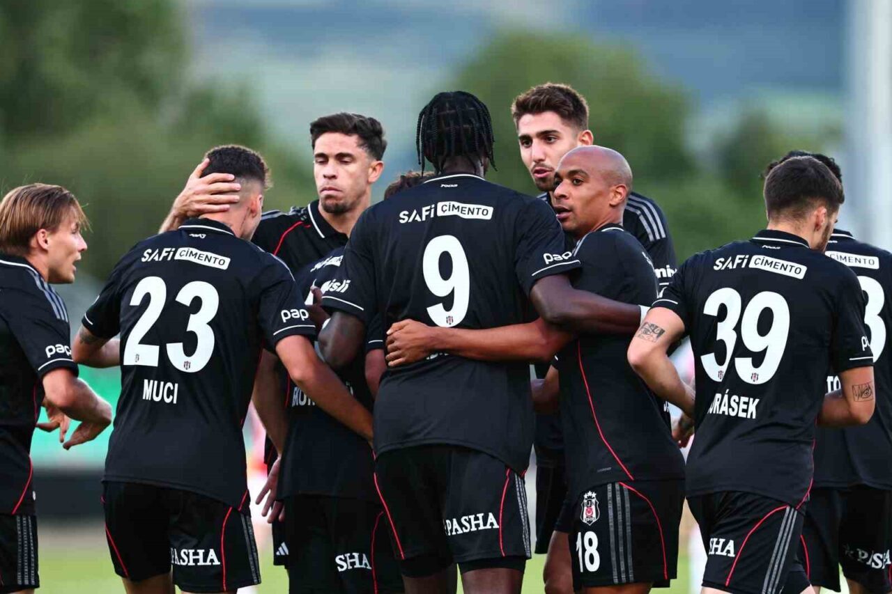 Beşiktaş, UEFA Konferans Ligi 3. eleme turu ilk maçında deplasmanda