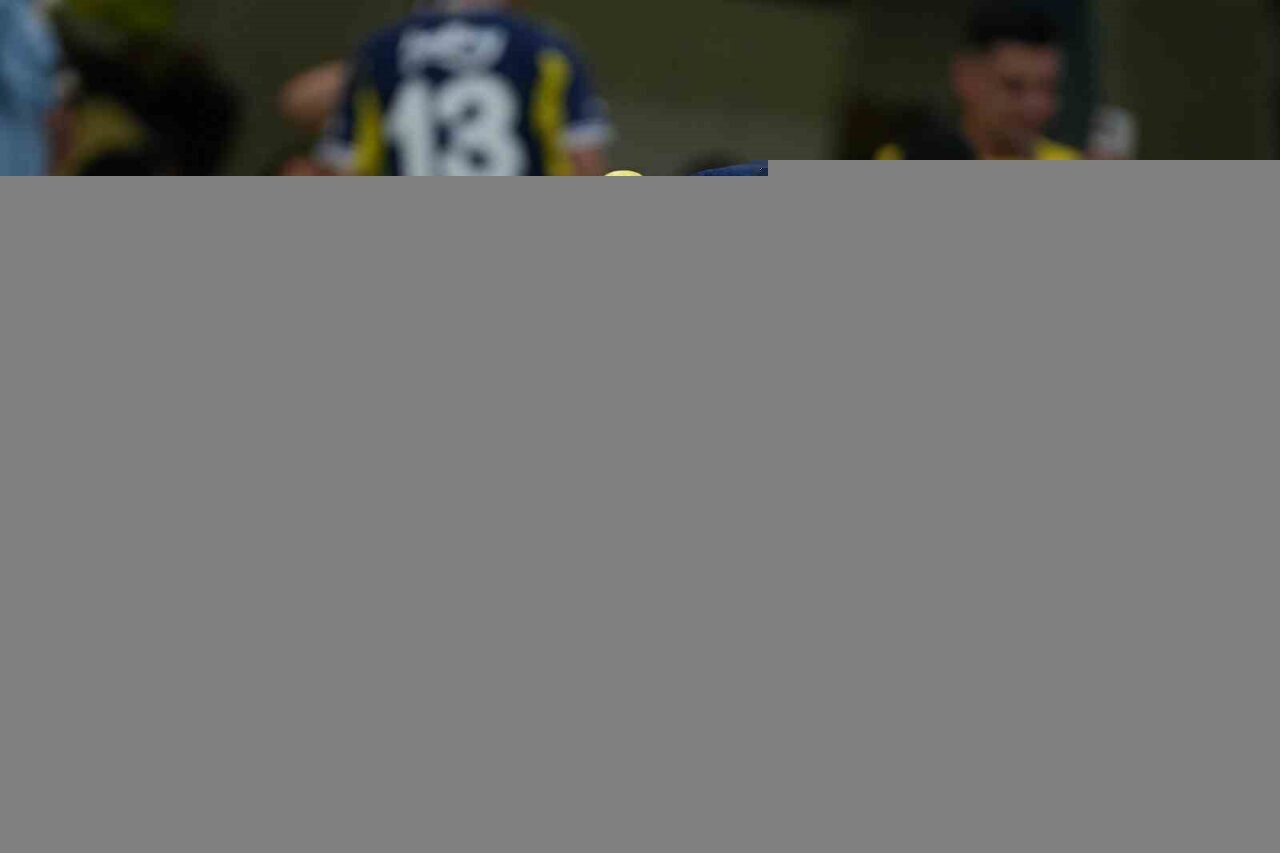 UEFA Şampiyonlar Ligi Play-Off Turu ilk maçında Fenerbahçe, sahasında Portekiz