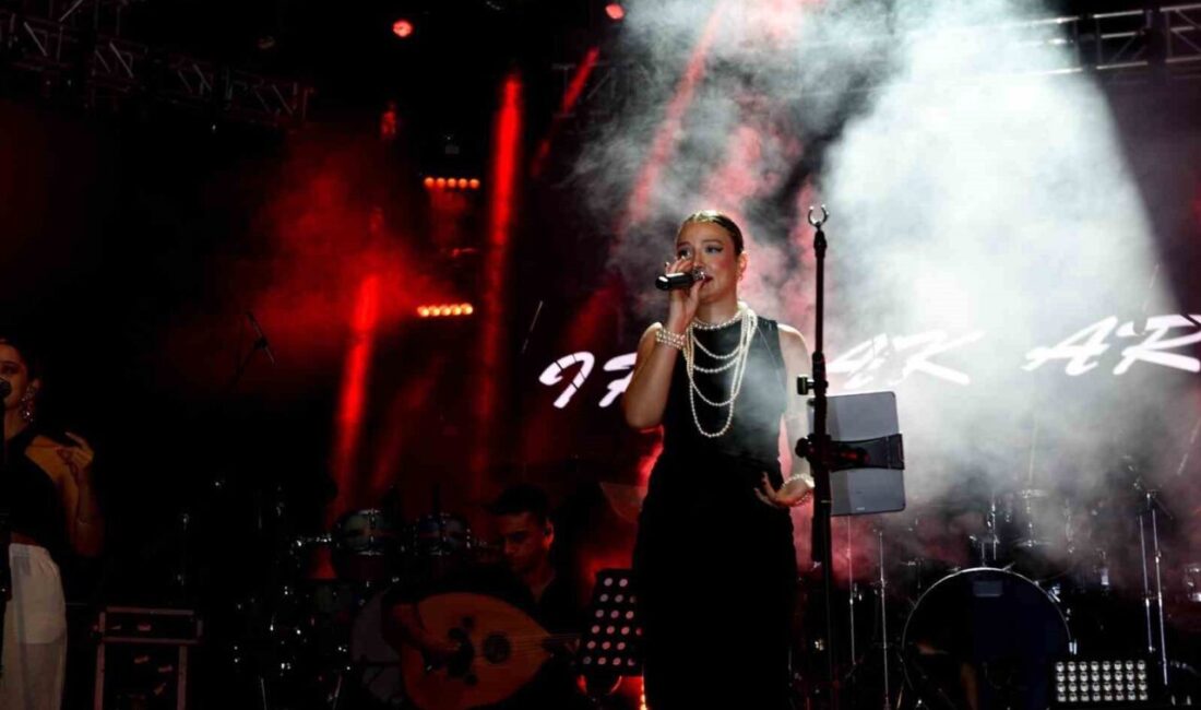 Kastamonu’nun Taşköprü ilçesinde gerçekleştirilen 35. Uluslararası Kültür ve Sarımsak Festivali