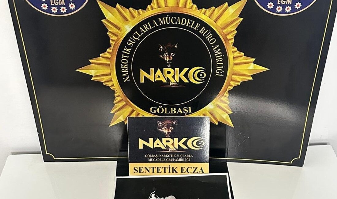 Adıyaman’ın Gölbaşı ilçesinde düzenlenen uyuşturucu operasyonunda 3 kişi gözaltına alındı,