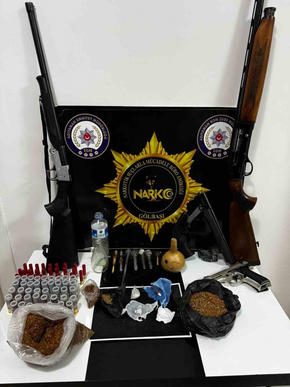 Adıyaman’ın Gölbaşı ilçesinde düzenlenen operasyonda uyuşturucu madde, silah ve fişek